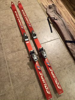 Dynastar Skis