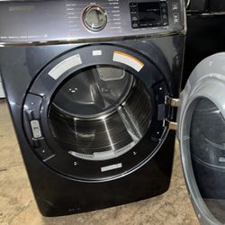 Electric Dryer Sansung. 