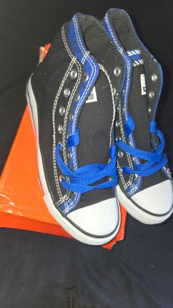 Kids youth shoes size 5