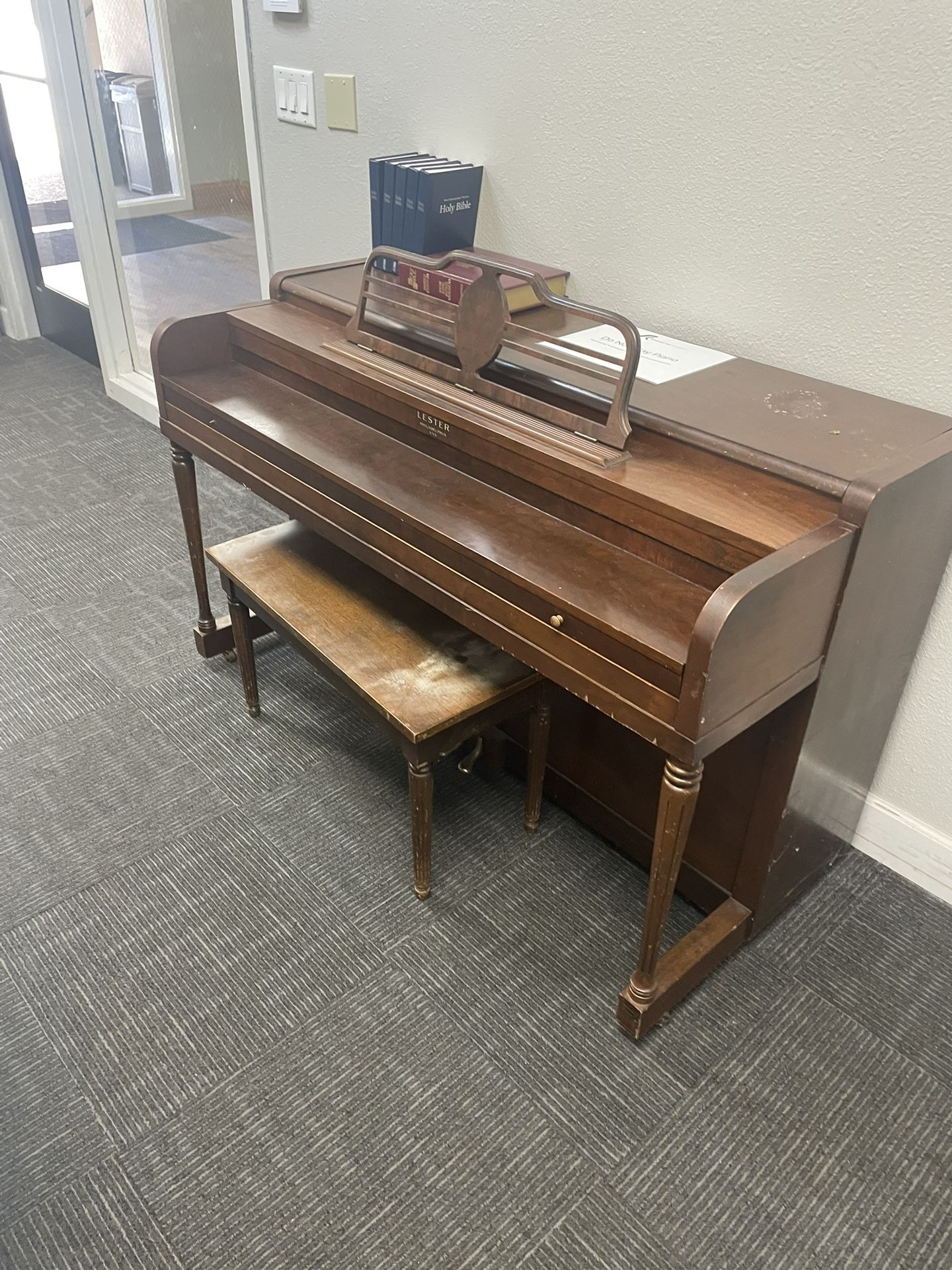 Lester Solid Wood Piano 