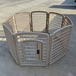 New In Box 34 Inch Tall 8 Panel Resin Plastic Dog Pet Exercise Playpen Fence Kennel Enclosure Crate Barrier Adjustable Detachable 