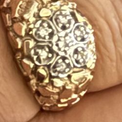Men’s Solid Gold Ring With Genuine Diamonds 