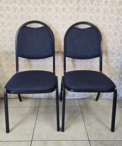 Office chairs, 4 total