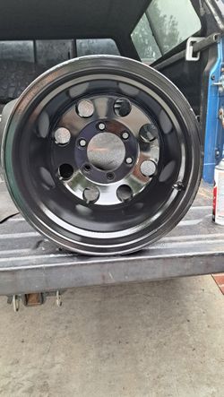 4_15x12 And 1 15x10 5 Total Aluminim 6lugs
