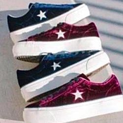 CONVERSE ONE STAR VELVET PLATFORM SHOES