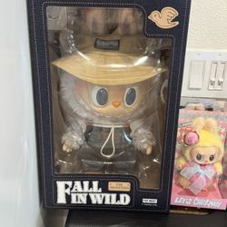 100% Authentic the MONSTERS FALL IN WILD SERIES-Vinyl Plush Doll