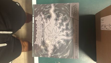 New Pokemon Pitch Black ETB