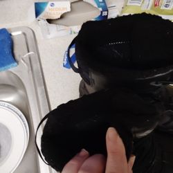 Columbia Boys Size 7 Winter Boots Waterproof 