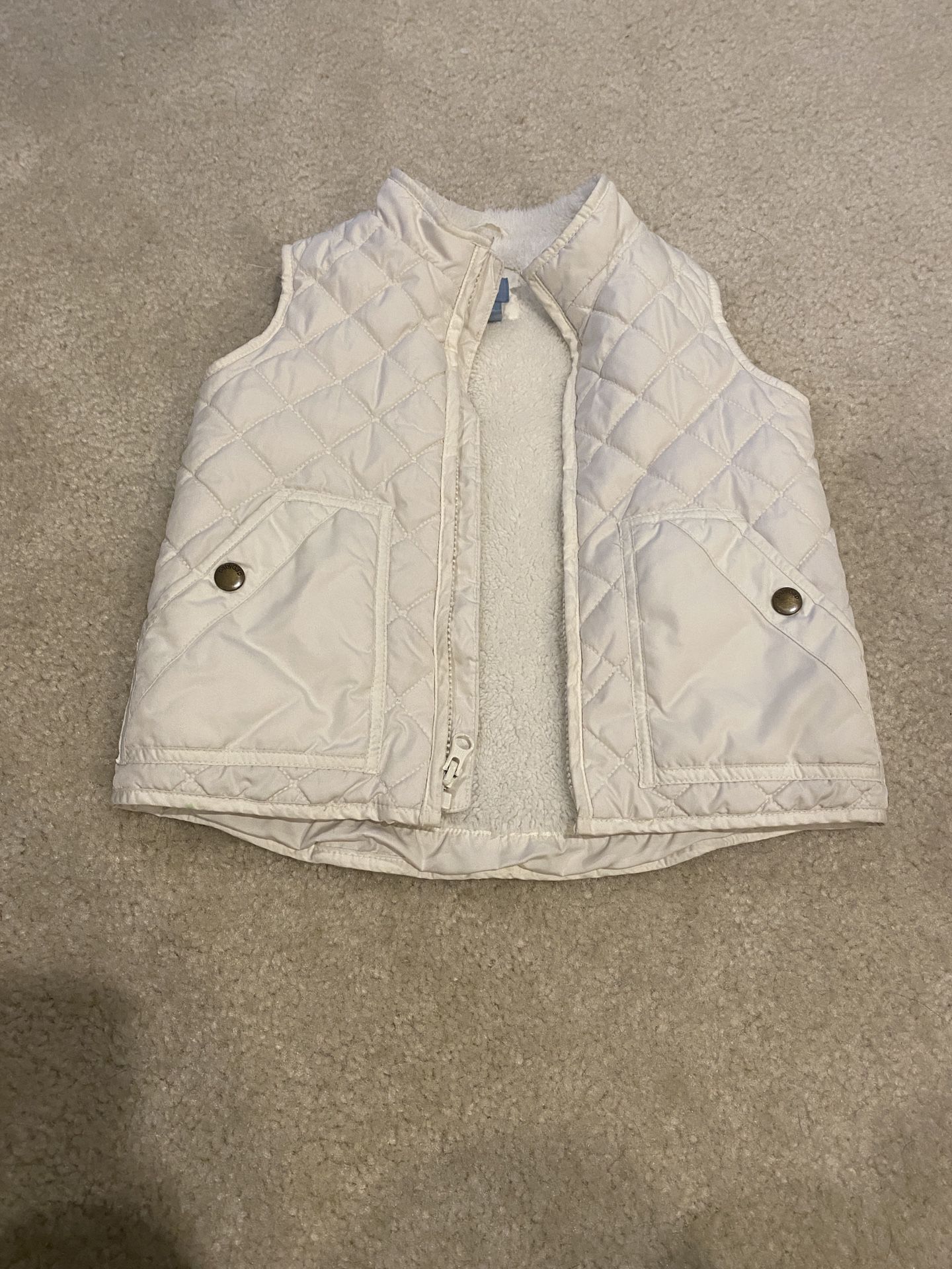 Girls baby gap vest, size 5