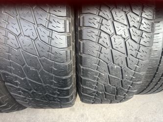 2 used tires 265/70r17 Nitto ‼️💵free installation and balance 👌💰