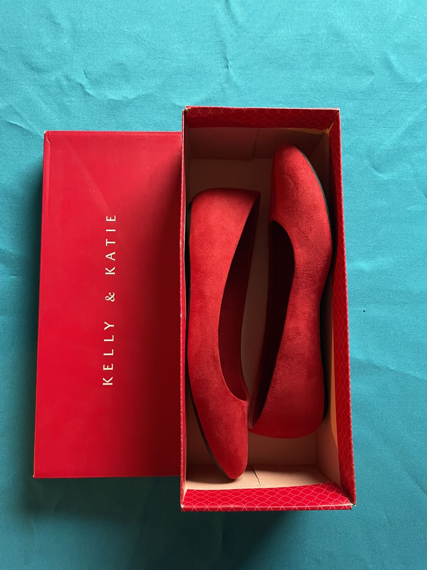 Kelly & Katie Pirassa Ballet Flat (red)