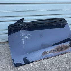 Model Y front Left door 2020-2024