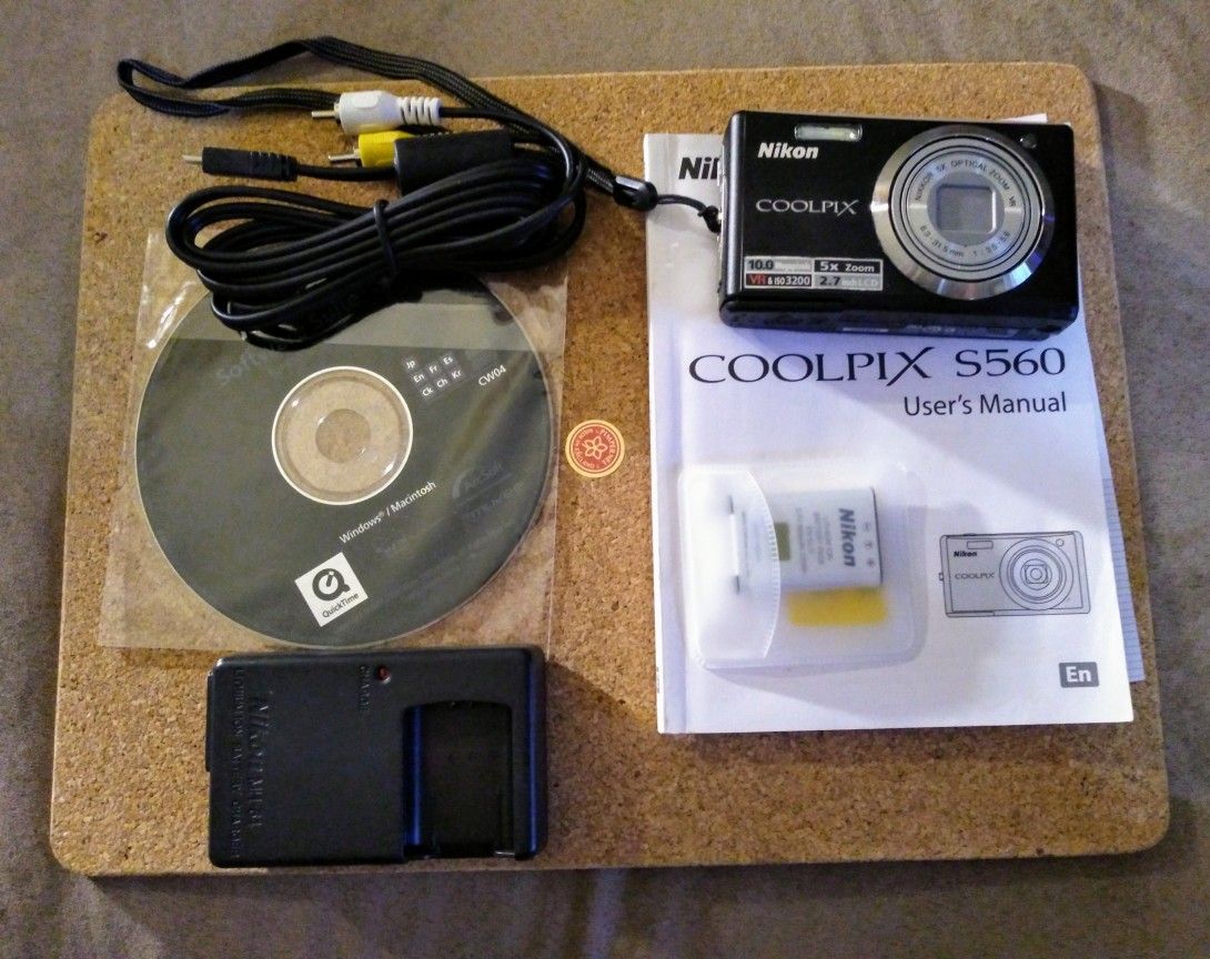 Nikon Coolpix s560