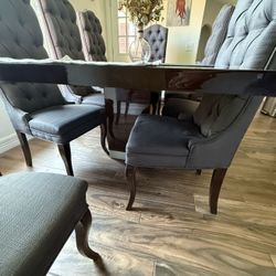 Dinning Table 9 Pieces 