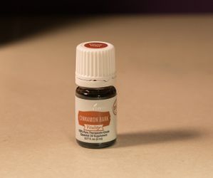 Young Living Essential Oil: Cinnamon Bark
