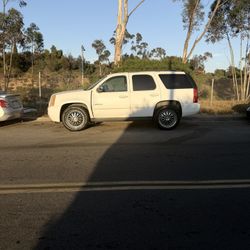 '07 GMC YUKON 