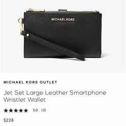 Wristlet Wallet 🖤