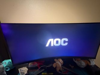 Curved gaming monitor