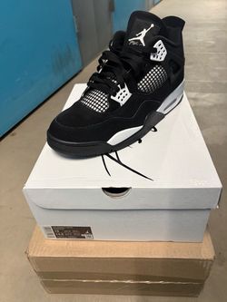 Jordan 4 White Thunder Size 13