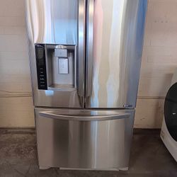 LG FRENCH DOOR STAINLESS STEEL REFRIGERATOR 