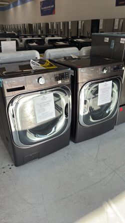 4th of July Sale on Washer & Gas Dryer Sets!🇺🇸🎆 $1700 Off MSRP📉🗓️ On Mega-Sized Black LG Front Load Washer 🧺 & Gas Dryer w/ Steam ♨️