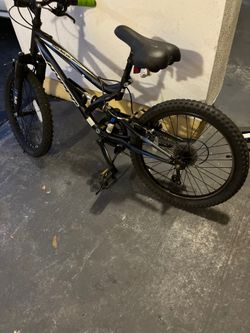 Bike Hyper Shocker 20-inch