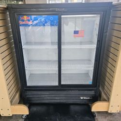 True GDM-41SL-60 Used Two Sliding Glass Door Commercial Refrigerator 