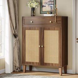 F2132 Shoe Cabinet with Doors and Drawer, Modern Shoe Storage Cabinet for Entryway, Rattan Shoes Cabinet with Adjustable Shelf, Wooden Shoe Organizer