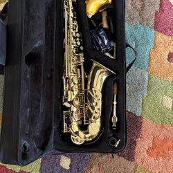 Saxophone 