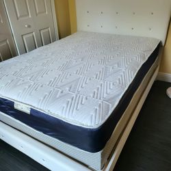 NEW FULL-SIZE MATTRESS AND BOX SPRING 🆕️