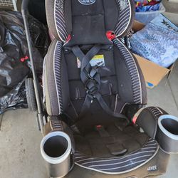 Graco Forever Car seat