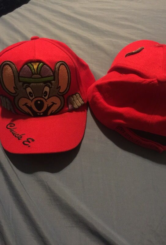 Kids Chucke E cheese’s Hat