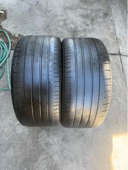 Pirelli P Zero 255/35 R19 Tires
