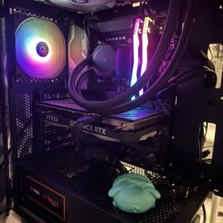 High-Performance Gaming PC 