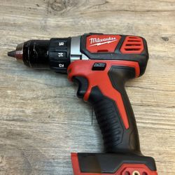 Milwaukee M18 18V Lithium-Ion Cordless 1/2 in. Drill Driver (Tool-Only)