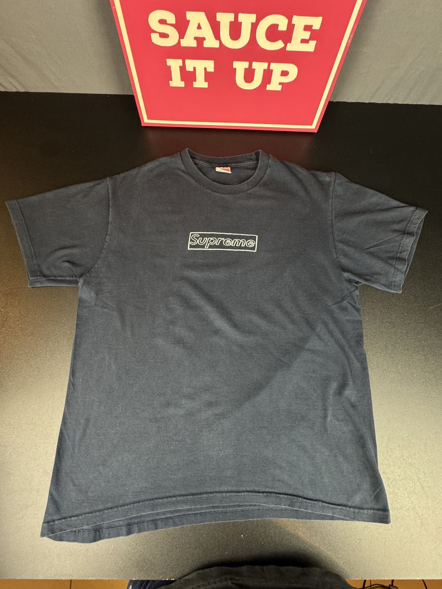Supreme x Kaws Blue box logo Sz Large Preowned