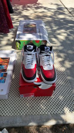 Nike Court Vision Mid Sneakers
