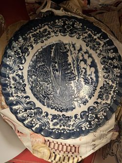 9 Vintage Old Country Castles Dinner Plates