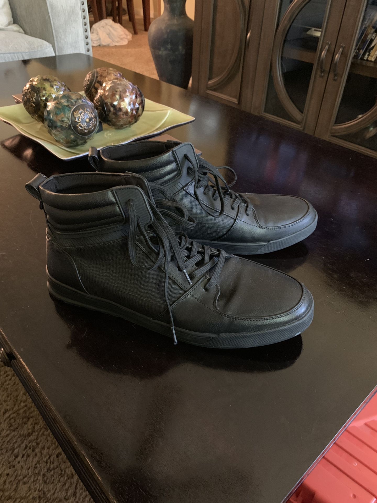 Men’s Aldo causal shoes (Black)