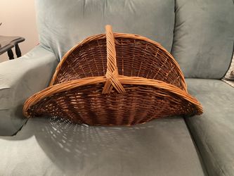 VINTAGE Gathering Basket