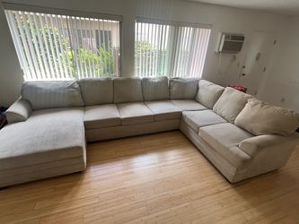 Modern Cream Modular Sectional Sofa with Chaise | 138” Wide