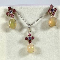 Opal Pendant And Earrings Set