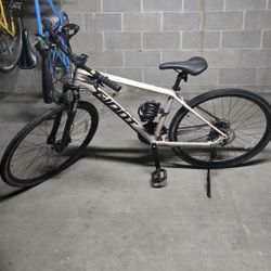 Giant Roam disc 4 Bike