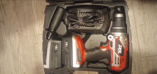 Skill 18v Drill Set w/ Charger + 2x Batteries and Side Handle
