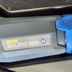 Brand New Never Used Venom Mini Ductor 