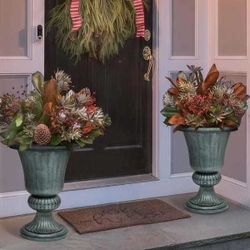 Set of 2 Dark Green Plastic Outdoor Round Floor Planter Garden Roman-Style Decorative Flower Pot (14.5 in. W x 20 in. H