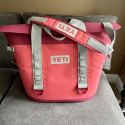 Yeti Limited Edition Hopper M30 Soft Cooler-Bimini Pink