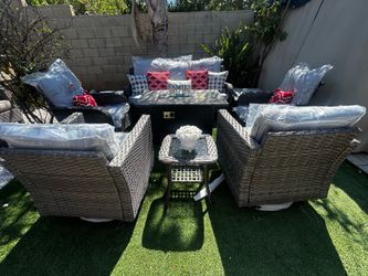 Patio furniture set outdoor brand new