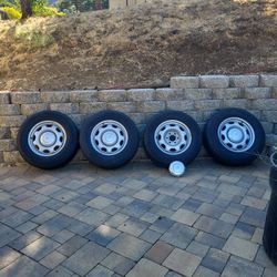 Ford F 150 6 Birlos Casi Media Vida