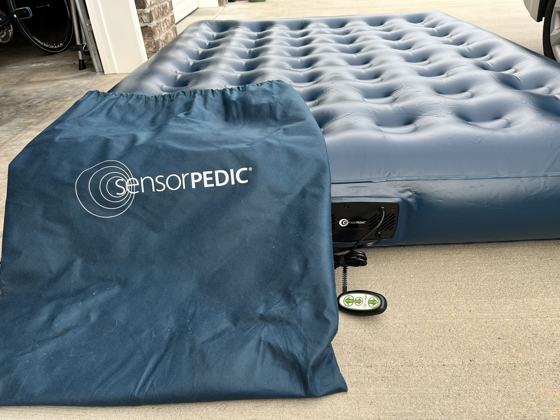 Sensorpedic Queen Air Mattress